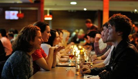 how to plan speed dating event